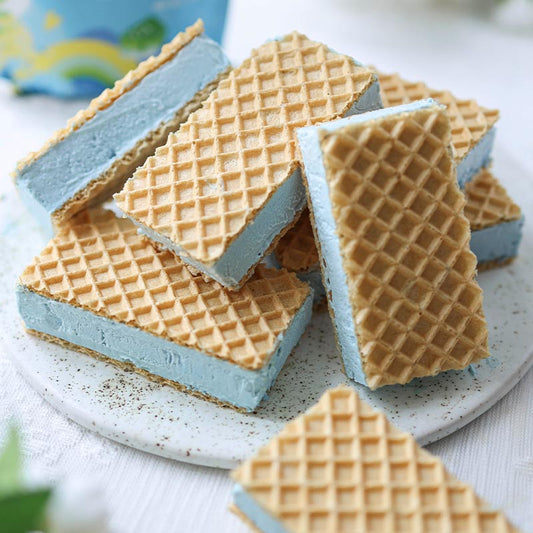 Suncore Foods Aqua Blue Spirulina Ice Cream Sandwiches