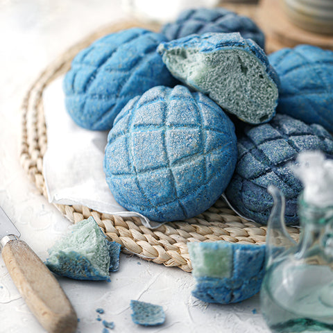 Blue Butterfly Pea Spirulina Melon Pan