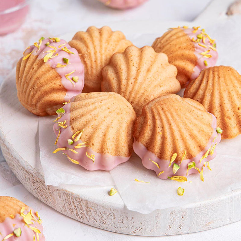 Chrysanthemum Blossoms Lemon Madeleine