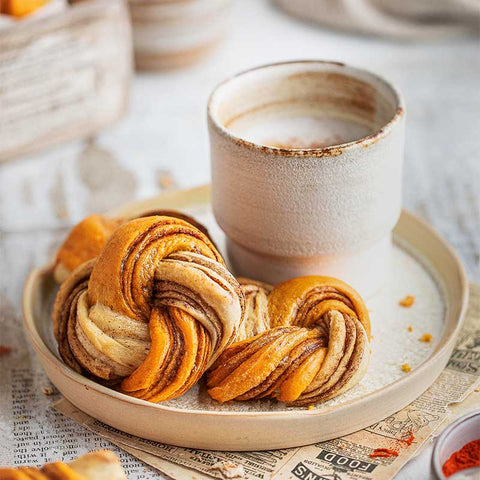 Sunshine Cinnamon Swirl Knot Buns