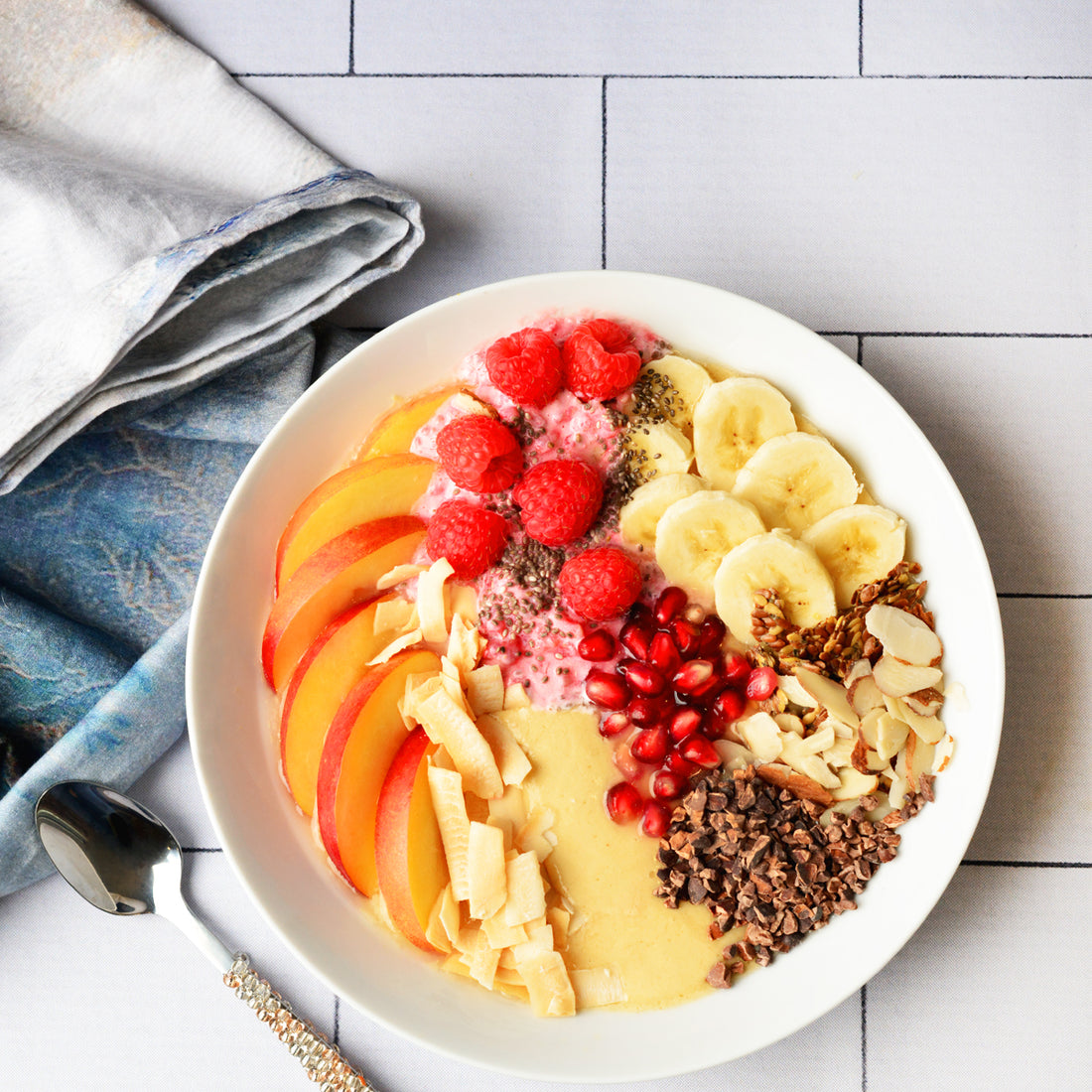 Suncore Foods Tropical Organic Chia Seeds Coconut Chips Peach Cobbler Smoothie Bowl